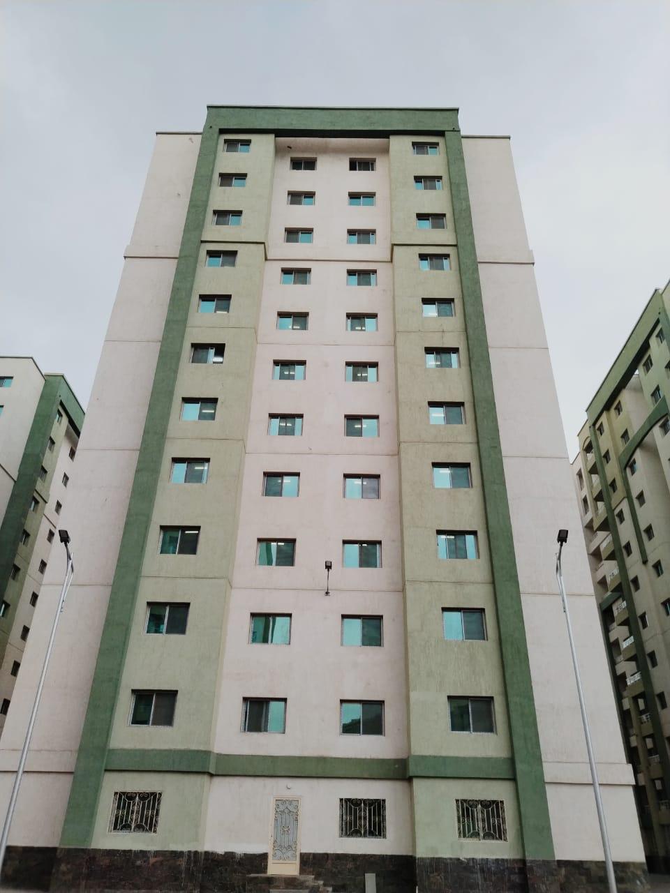 أعمال بناء عدة أبراج سكنية بمشروع الاسكان الاجتماعى ( أهالينا 3 )